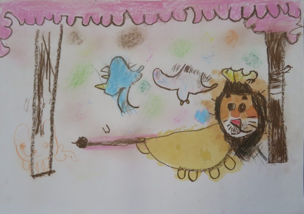 工藤 月絆（本荘保育園年長）「ジオジオのかんむり」